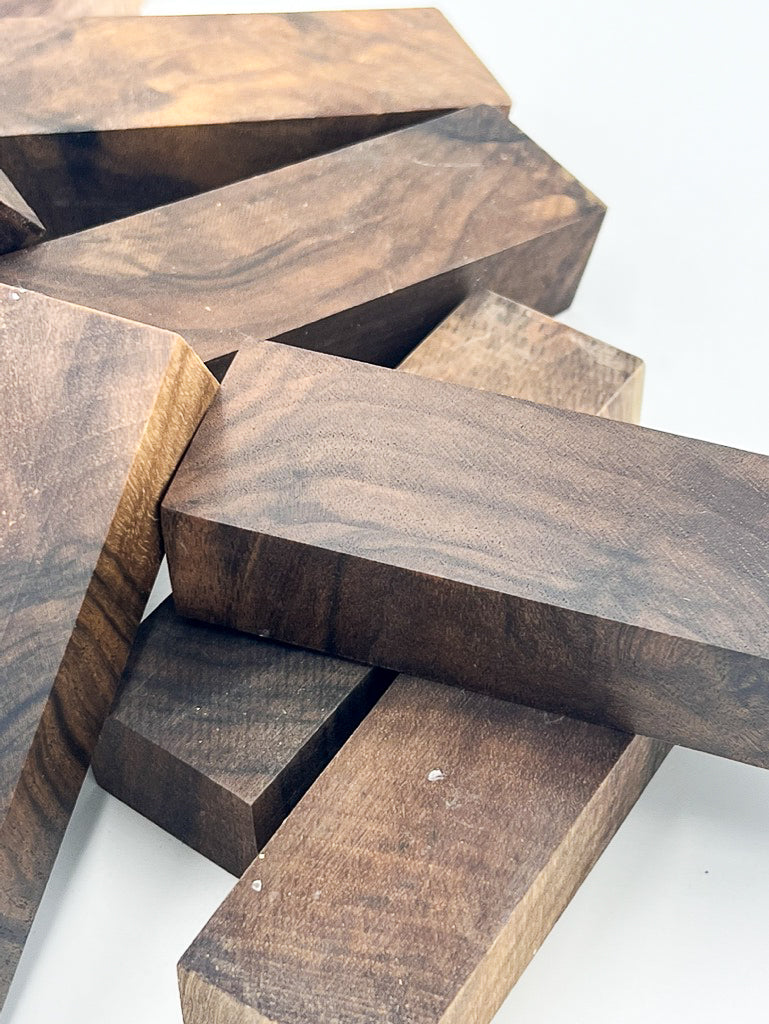 Rohling für Messer / stabilisierte Nuss