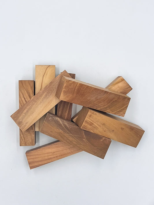 Rohling für Messer / stabilisierte Kirsche