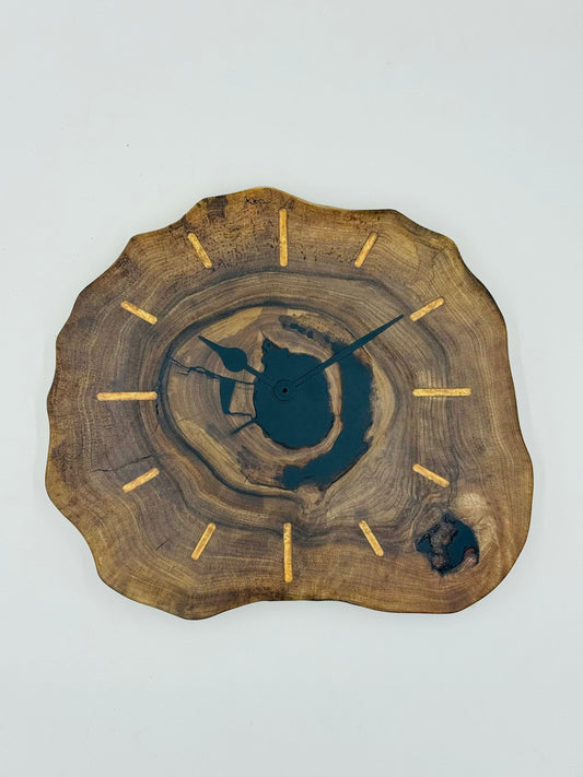 Schwarze Ami-Nuss Baumscheibe