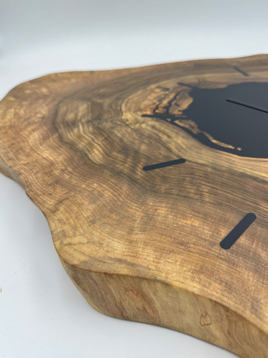 Schwarze Ami-Nuss Baumscheibe