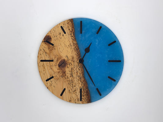 Blaue wurmige Fichte